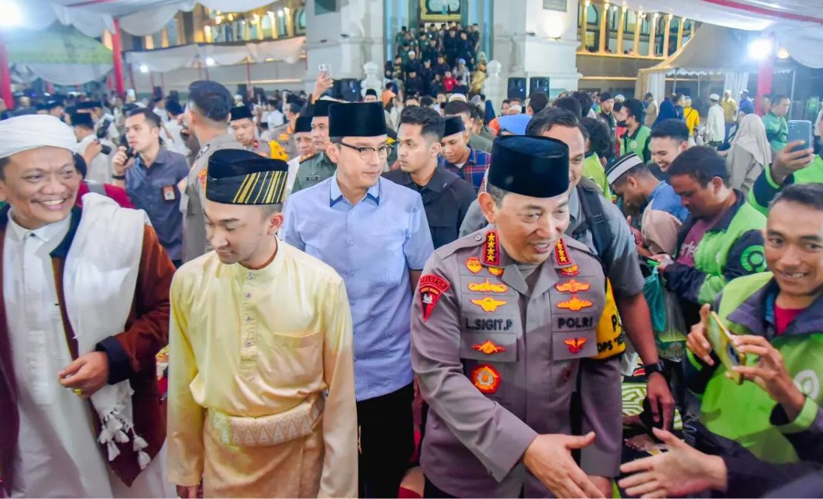 Kapolri Laksanakan Safari Ramadan di Medan Perkuat Sinergi TNI Polri dan Masyarakat
